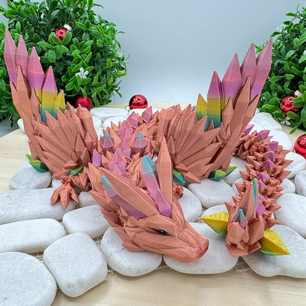 Kristalldrache – Magische Eleganz